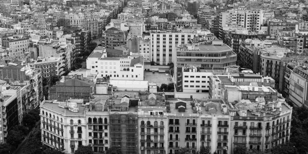 Derecho Inmobiliario / Abogados Inmobiliarios en Terrassa · Revisión y Modificación de Estatutos y Normas de la Comunidad