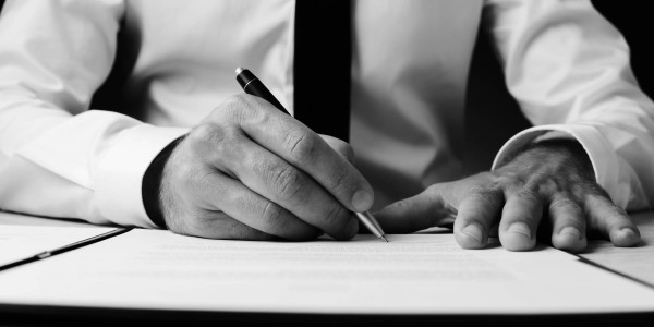Derecho Inmobiliario / Abogados Inmobiliarios en Terrassa · Desahucios Hipotecarios / Embargos
